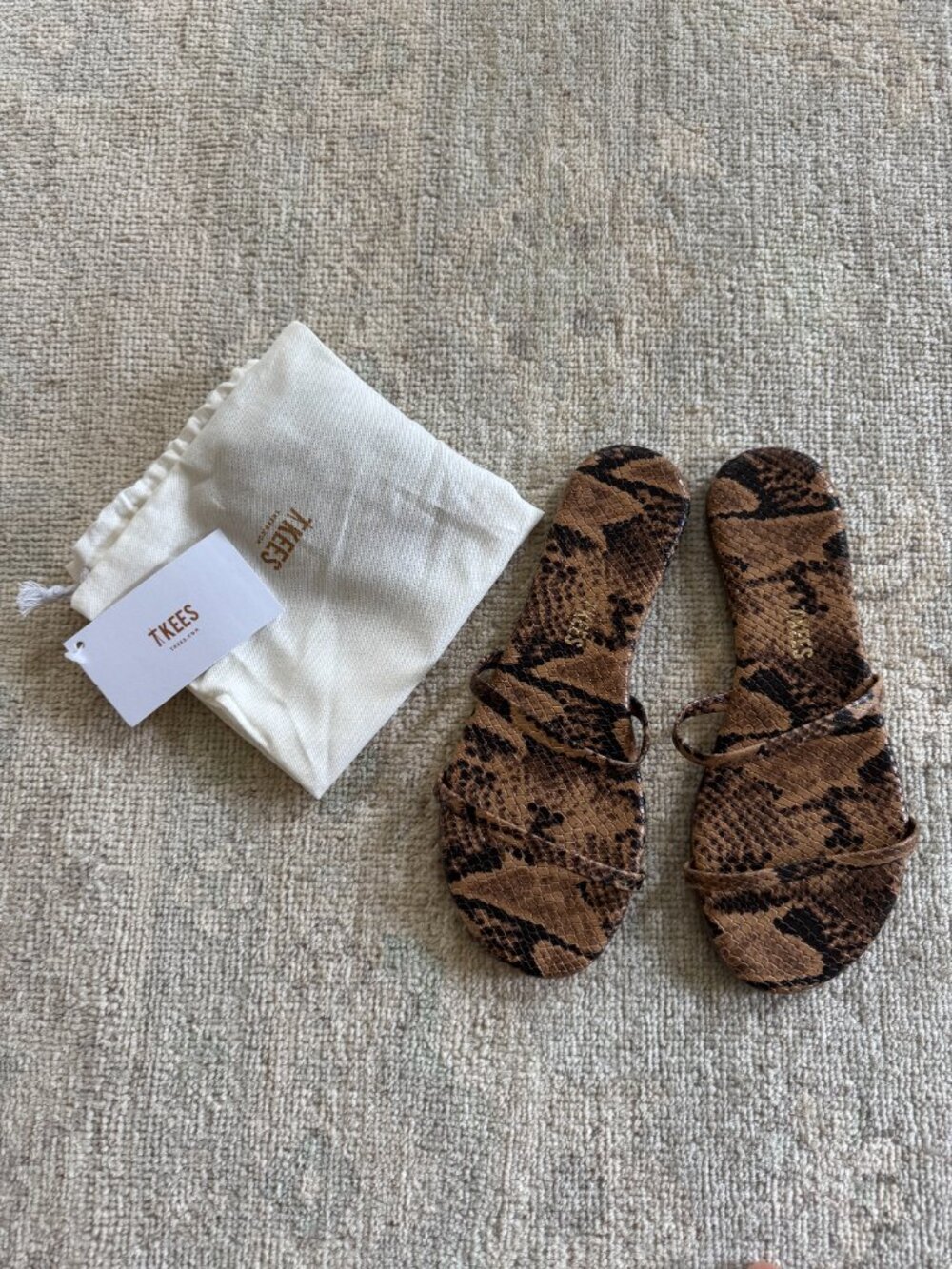 NWT Tkees Gemma Coco Snake Sandals, Sz 7 - Picture 3 of 6